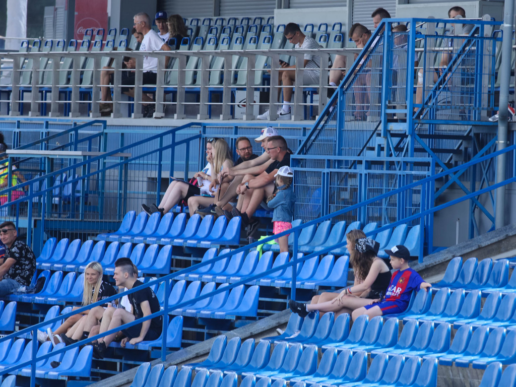 Lublin z Jabłońskim, Leszno z Australijczykiem
