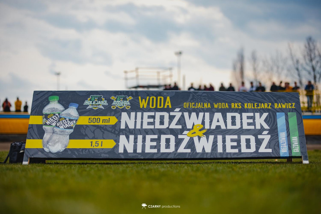 Zobaczcie jakie show gwiazdy zrobiły u drugoligowca!