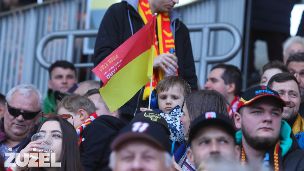 Jak Spartanie walczyli z Bykami i kto się temu przyglądał