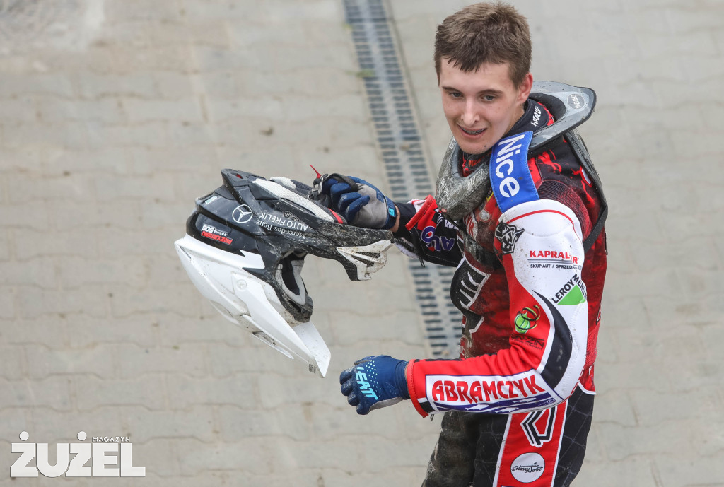 Faworyt poległ w Ostrowie