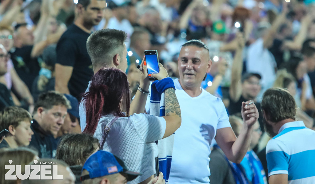 Zobaczcie jak Byki wracały z dalekiej podróży