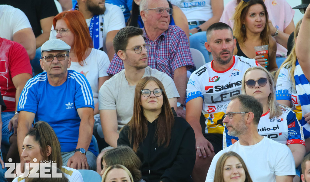 Zobaczcie jak Byki wracały z dalekiej podróży