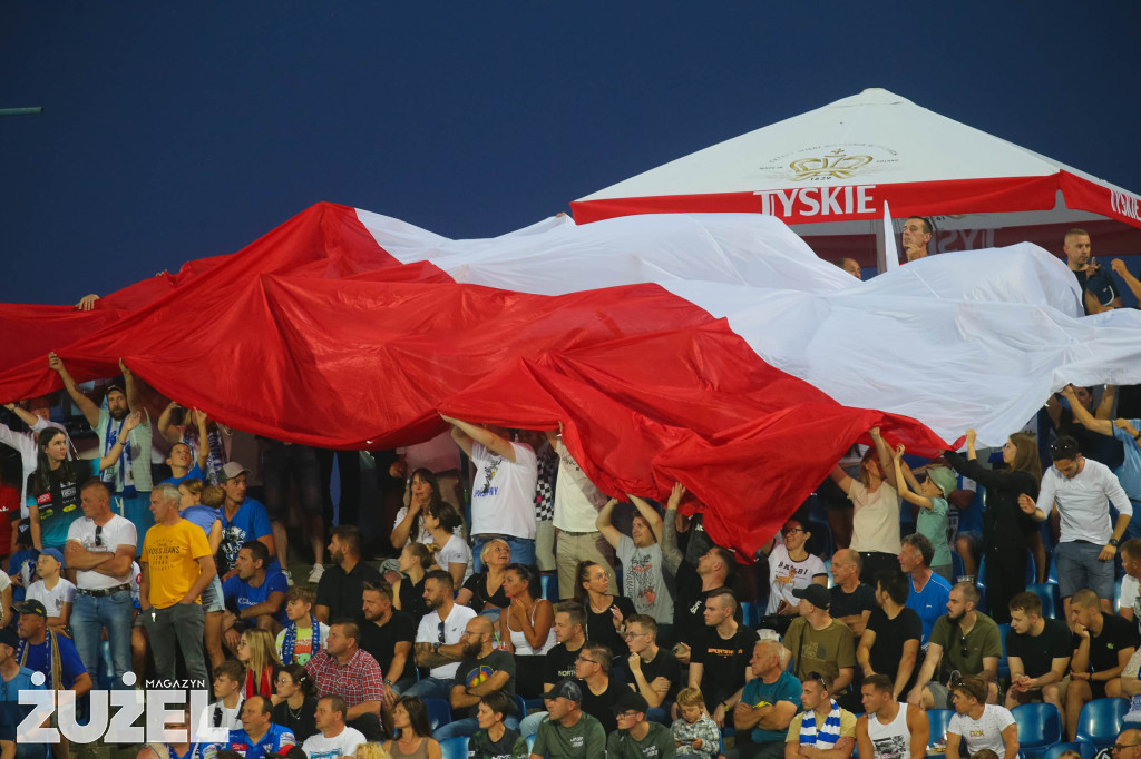 Zobaczcie jak Byki wracały z dalekiej podróży