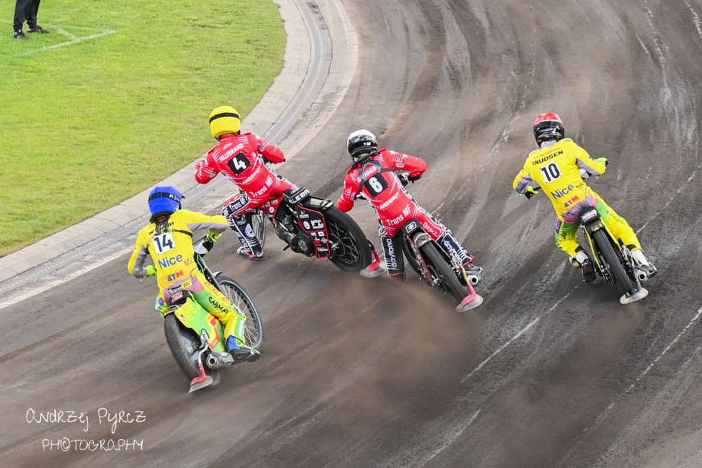 Wyrównany mecz w Pile