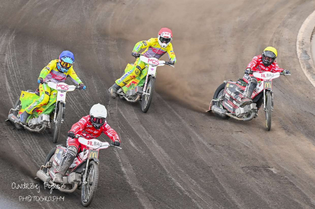 Wyrównany mecz w Pile