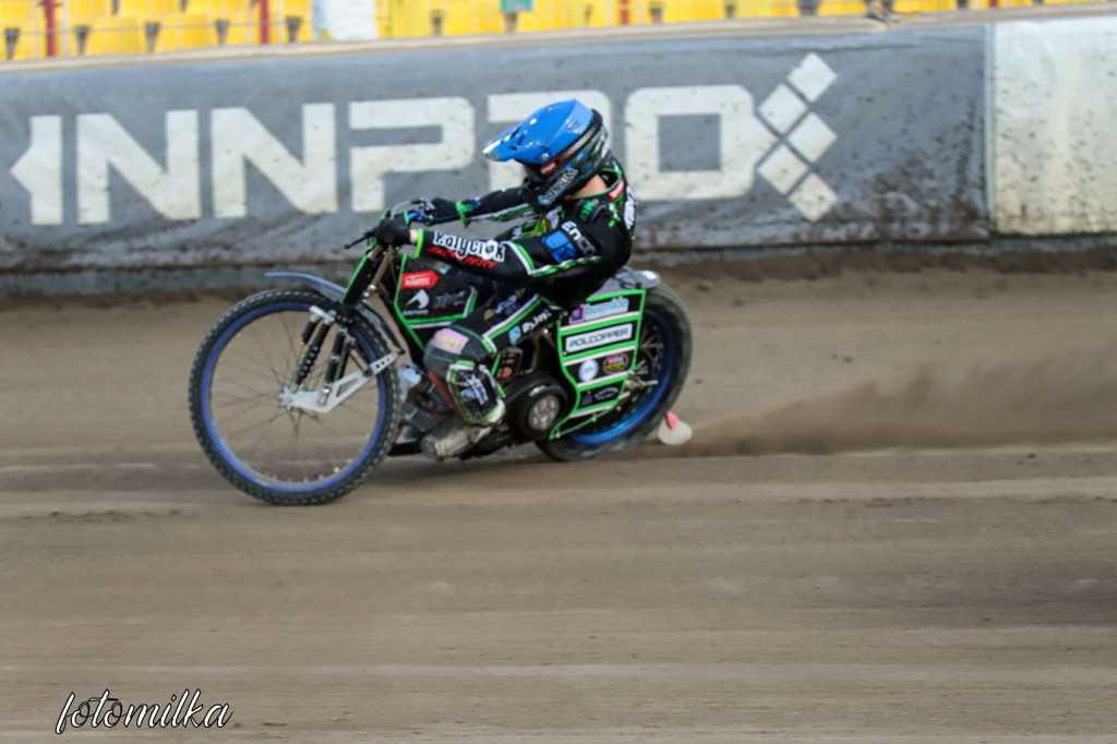 ROW  Rybnik z trudem wygrywa półfinał z PSŻ Poznań