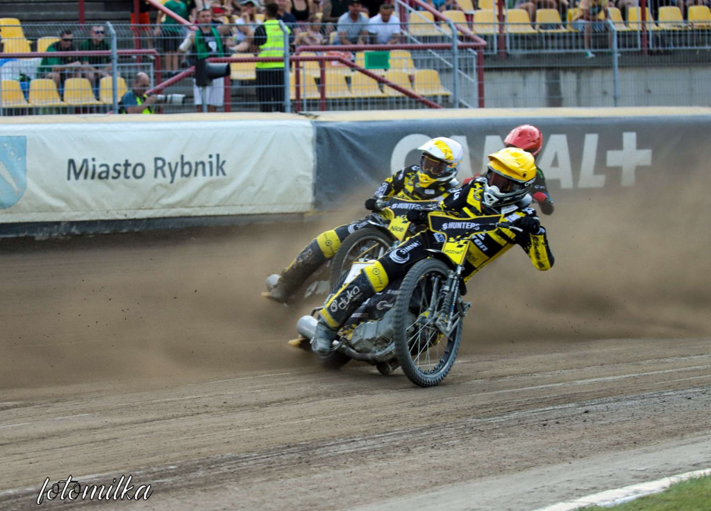 ROW  Rybnik z trudem wygrywa półfinał z PSŻ Poznań