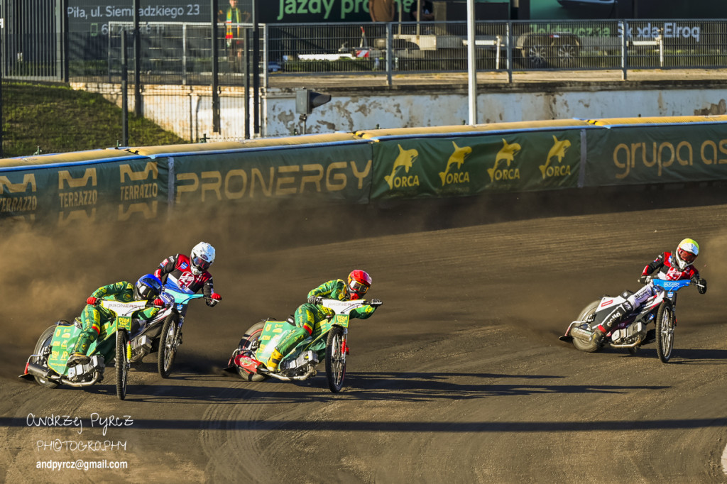 PRONERGY Polonia Piła rozgromiła Lokomotiv Daugavpils
