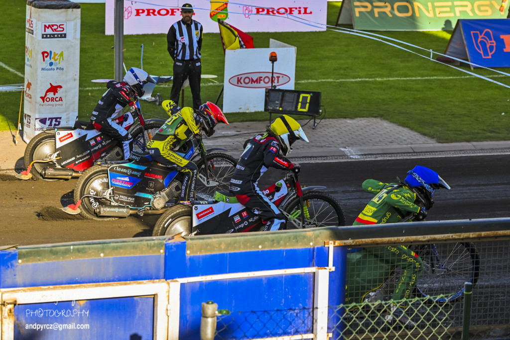 PRONERGY Polonia Piła rozgromiła Lokomotiv Daugavpils