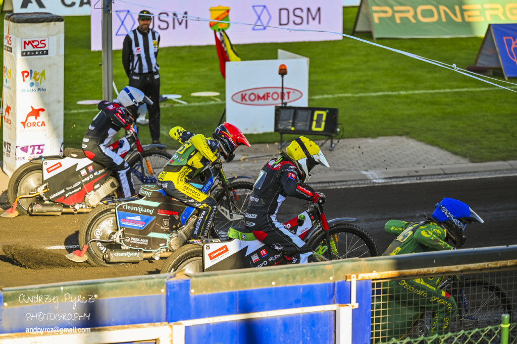 PRONERGY Polonia Piła rozgromiła Lokomotiv Daugavpils
