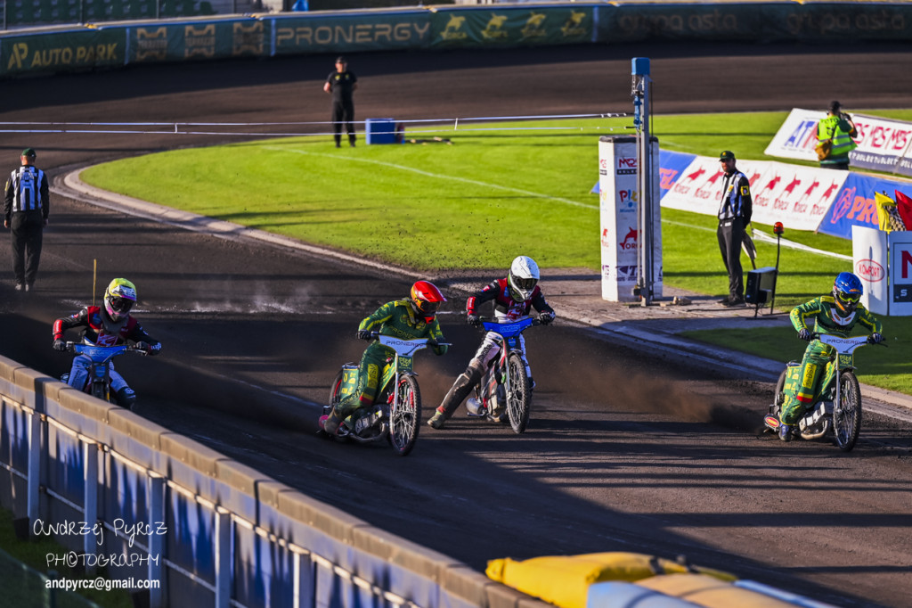 PRONERGY Polonia Piła rozgromiła Lokomotiv Daugavpils