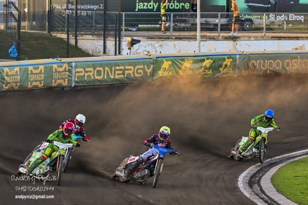 PRONERGY Polonia Piła rozgromiła Lokomotiv Daugavpils