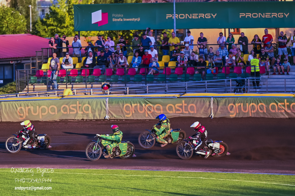 PRONERGY Polonia Piła rozgromiła Lokomotiv Daugavpils