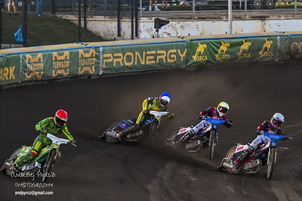 PRONERGY Polonia Piła rozgromiła Lokomotiv Daugavpils