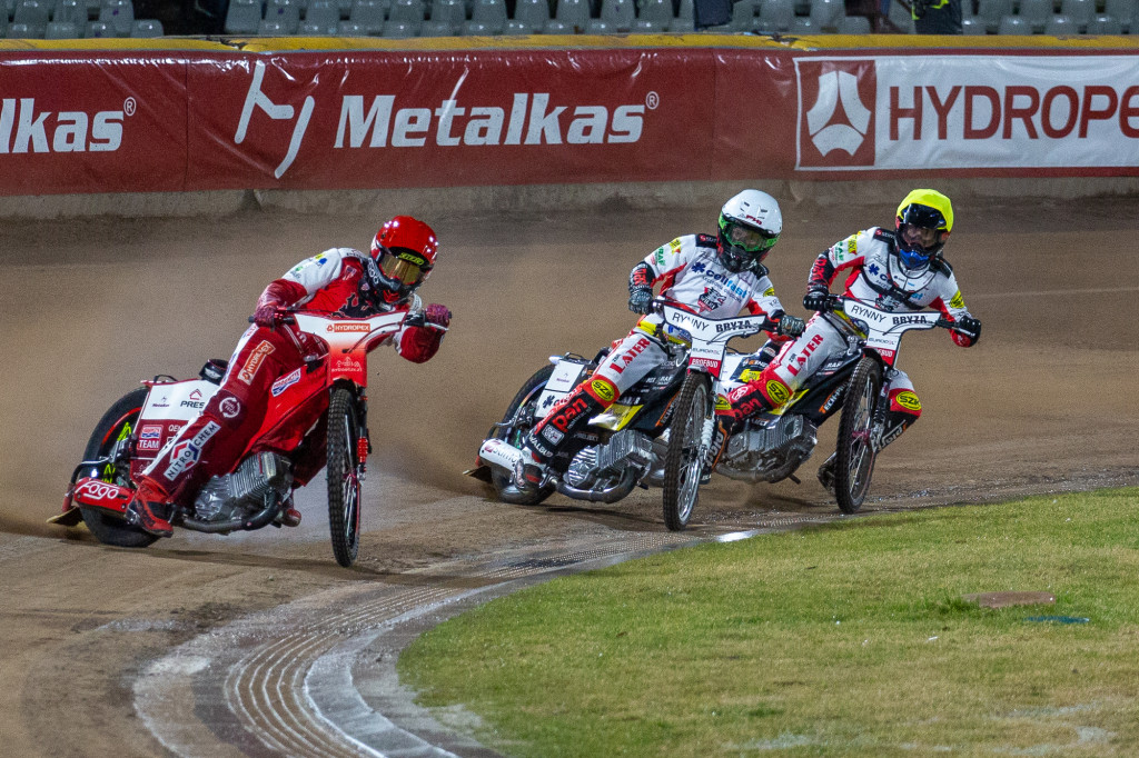 Tak było! Emocje w Bydgoszczy! Polonia pokonała Wilki Krosno