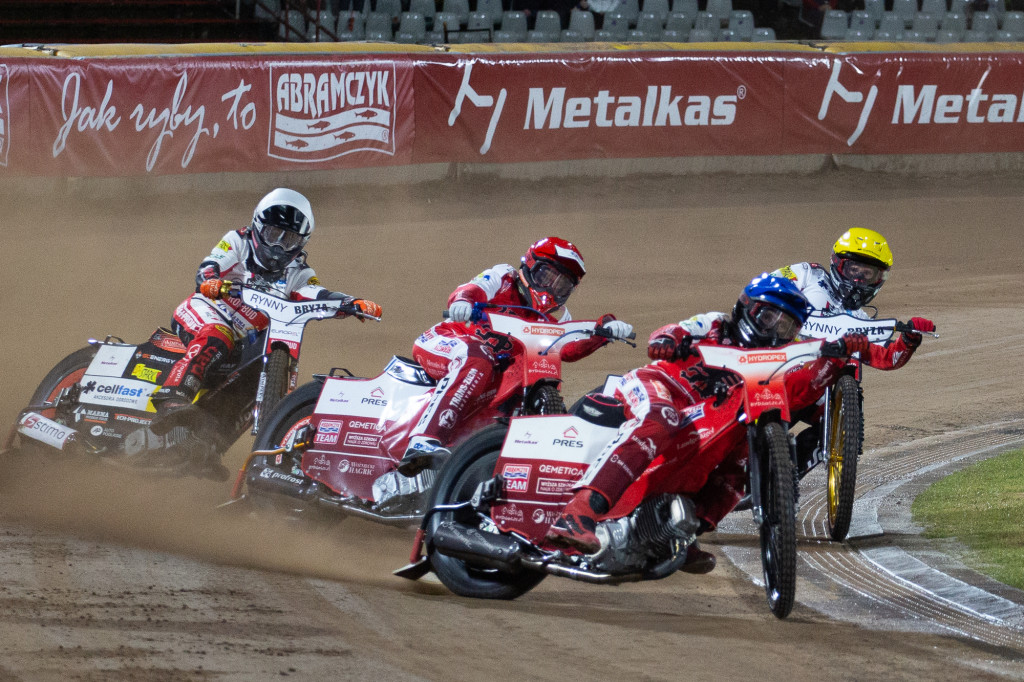 Tak było! Emocje w Bydgoszczy! Polonia pokonała Wilki Krosno