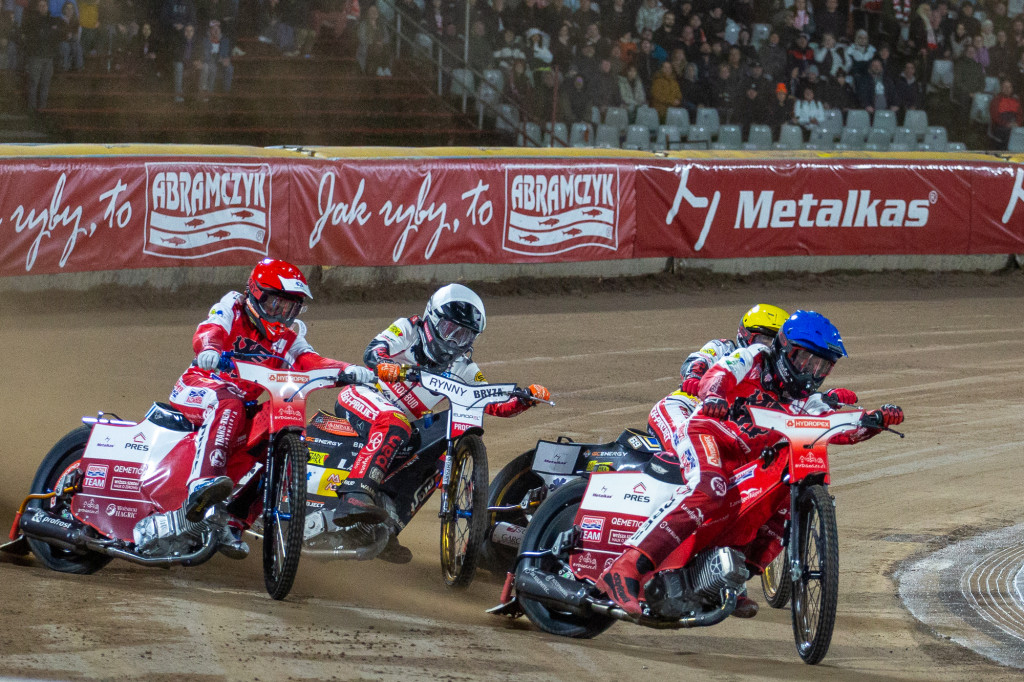 Tak było! Emocje w Bydgoszczy! Polonia pokonała Wilki Krosno