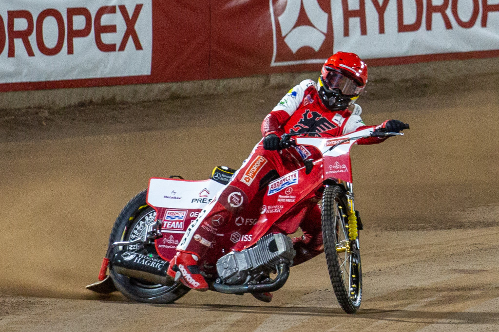 Tak było! Emocje w Bydgoszczy! Polonia pokonała Wilki Krosno