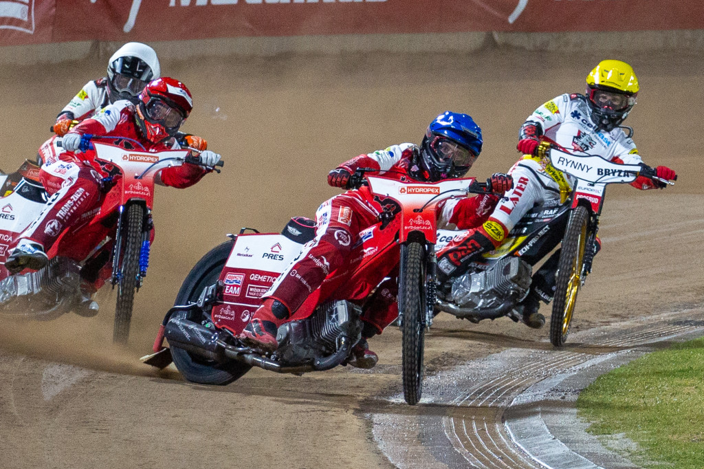 Tak było! Emocje w Bydgoszczy! Polonia pokonała Wilki Krosno