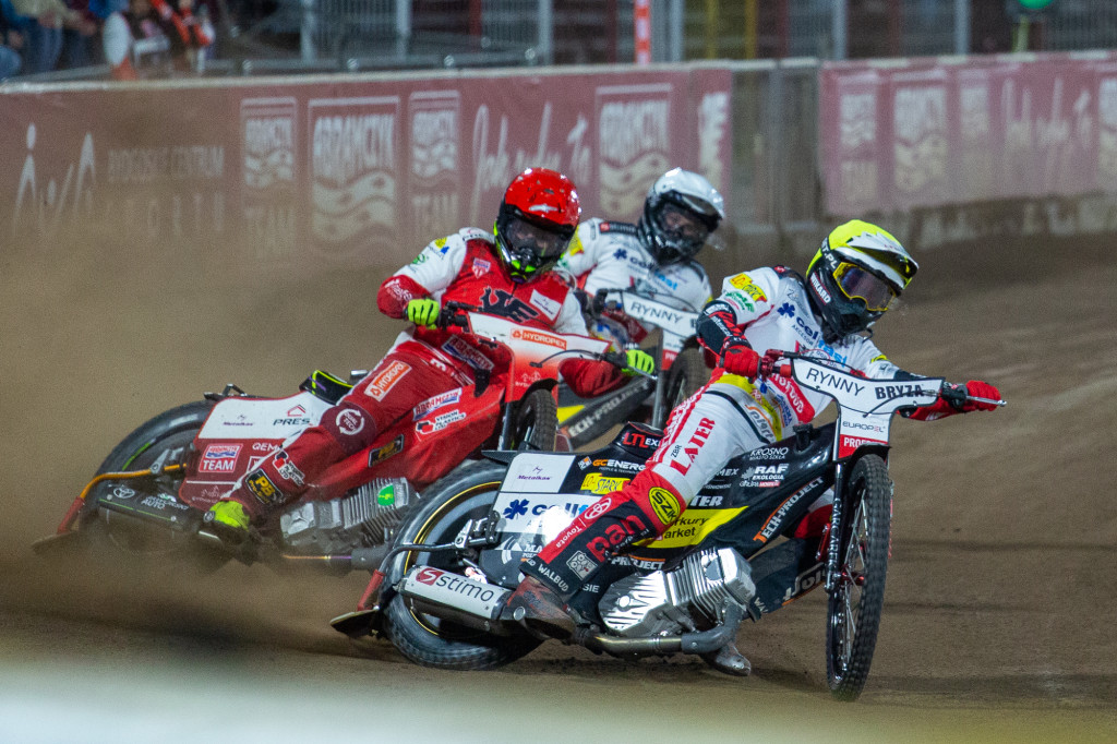 Tak było! Emocje w Bydgoszczy! Polonia pokonała Wilki Krosno