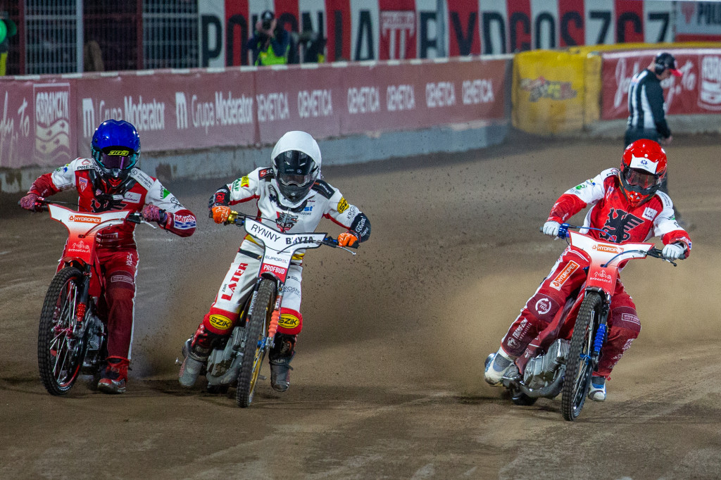 Tak było! Emocje w Bydgoszczy! Polonia pokonała Wilki Krosno