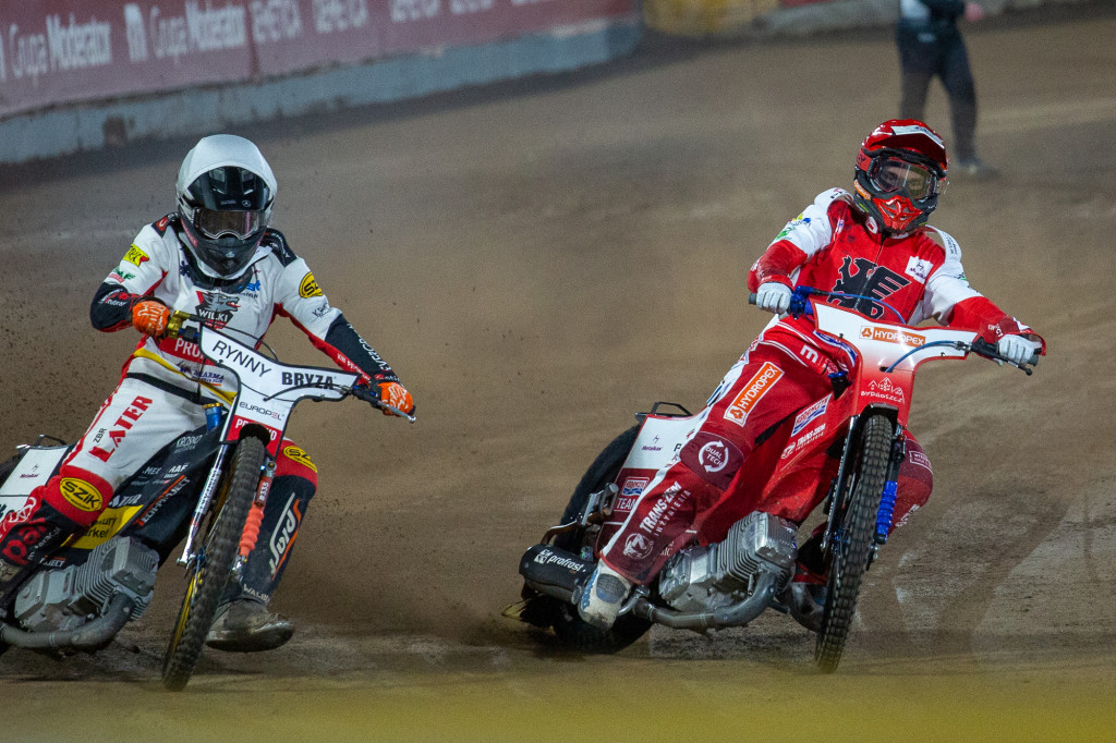 Tak było! Emocje w Bydgoszczy! Polonia pokonała Wilki Krosno