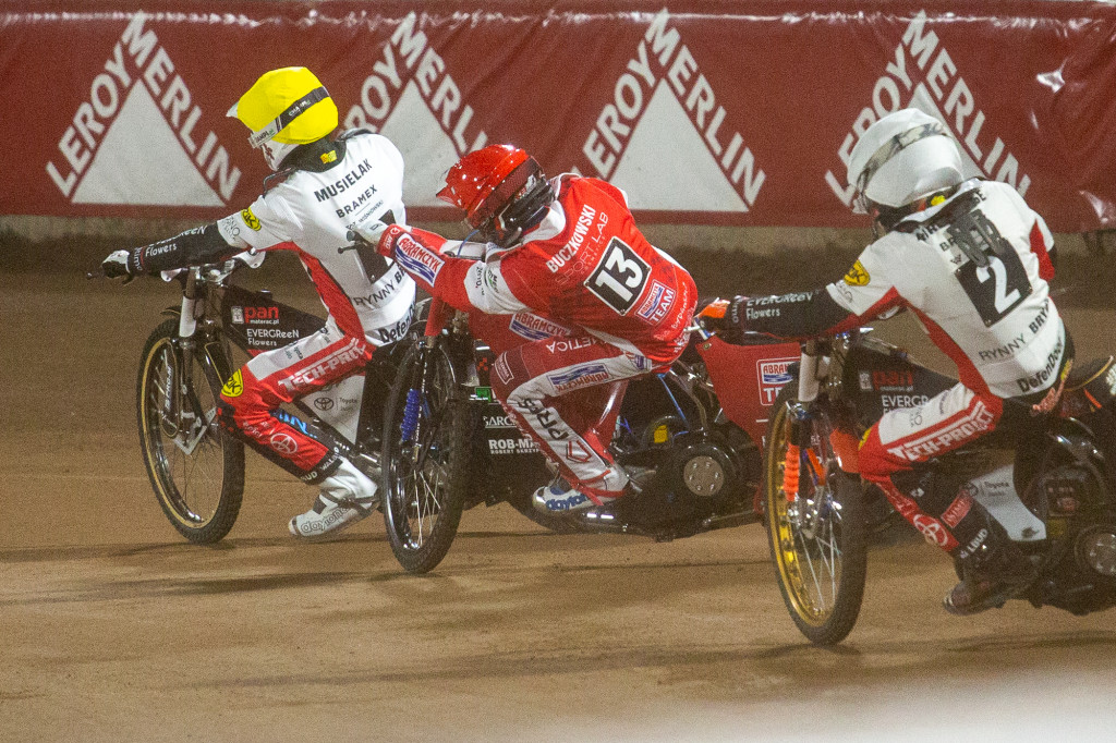 Tak było! Emocje w Bydgoszczy! Polonia pokonała Wilki Krosno