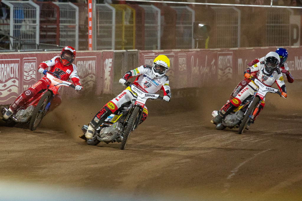 Tak było! Emocje w Bydgoszczy! Polonia pokonała Wilki Krosno