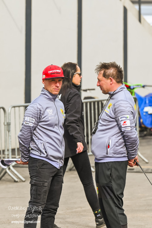 Polonia Piła – ROW Rybnik. Emocje i deszcz w obiektywie