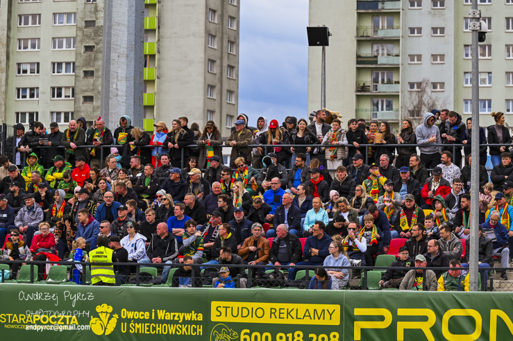 Polonia Piła – ROW Rybnik. Emocje i deszcz w obiektywie