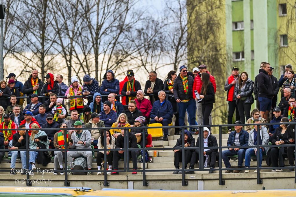 Polonia Piła – ROW Rybnik. Emocje i deszcz w obiektywie