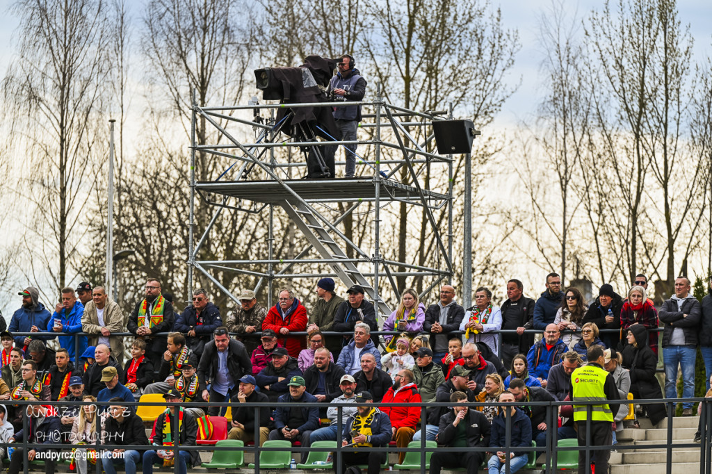Polonia Piła – ROW Rybnik. Emocje i deszcz w obiektywie