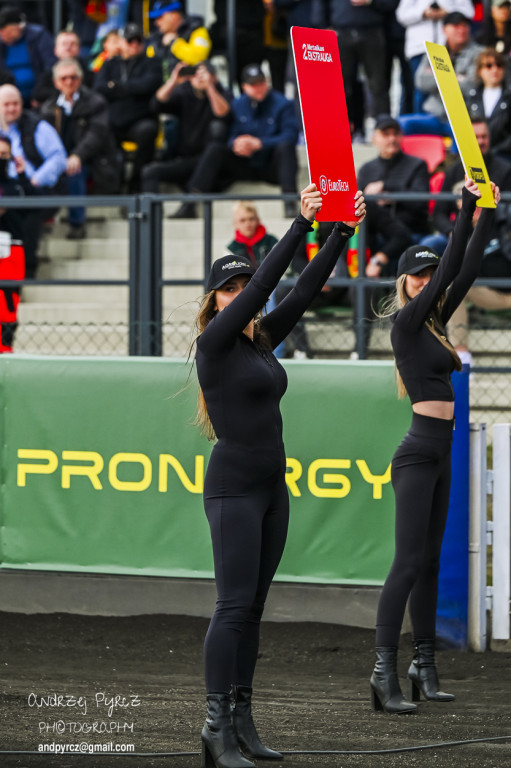 Polonia Piła – ROW Rybnik. Emocje i deszcz w obiektywie