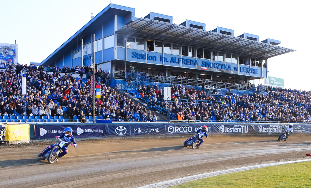 Wracamy do emocji na Smoczyku. Unia Leszno vs Włókniarz Częstochowa – zobacz galerię