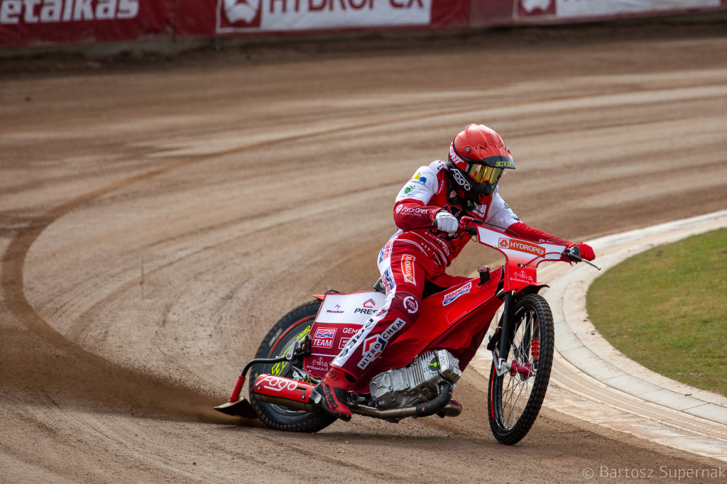 Od walki do dominacji. Tak Polonia ograła PSŻ Poznań