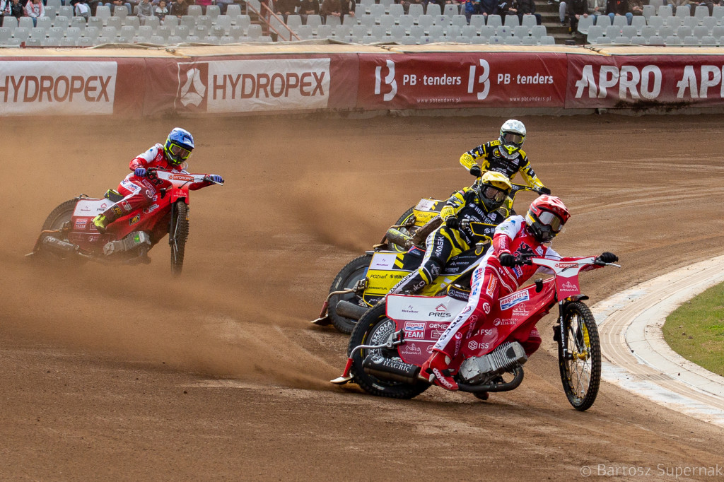 Od walki do dominacji. Tak Polonia ograła PSŻ Poznań