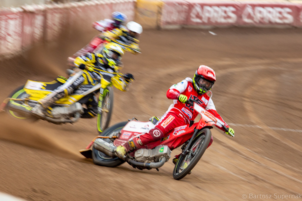 Od walki do dominacji. Tak Polonia ograła PSŻ Poznań