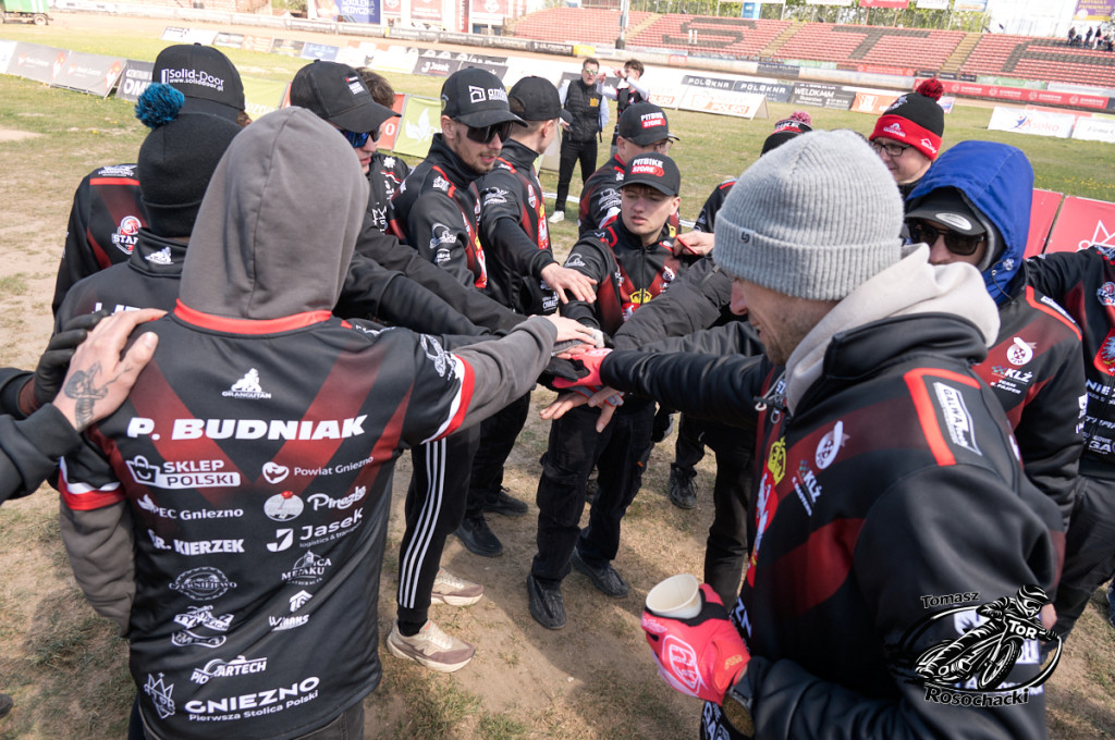 Start Gniezno – Wybrzeże Gdańsk 45:45. Emocje do końca [GALERIA]