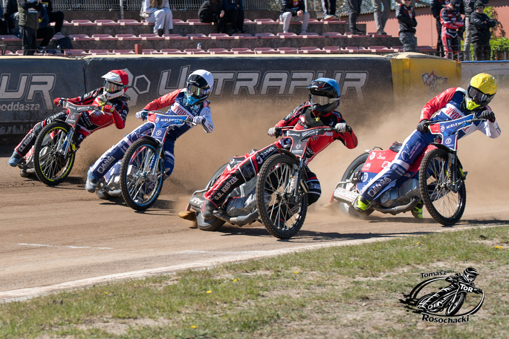 Start Gniezno – Wybrzeże Gdańsk 45:45. Emocje do końca [GALERIA]