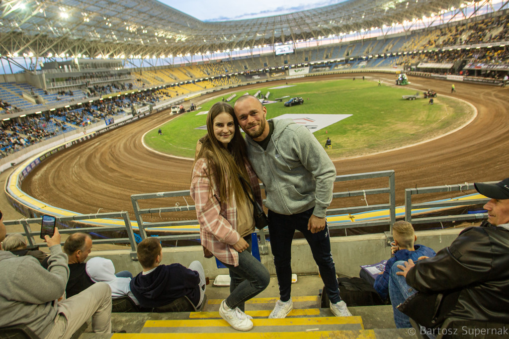 Gwiazdy polskiego żużla na Motoarenie. Galeria z IMP w Toruniu