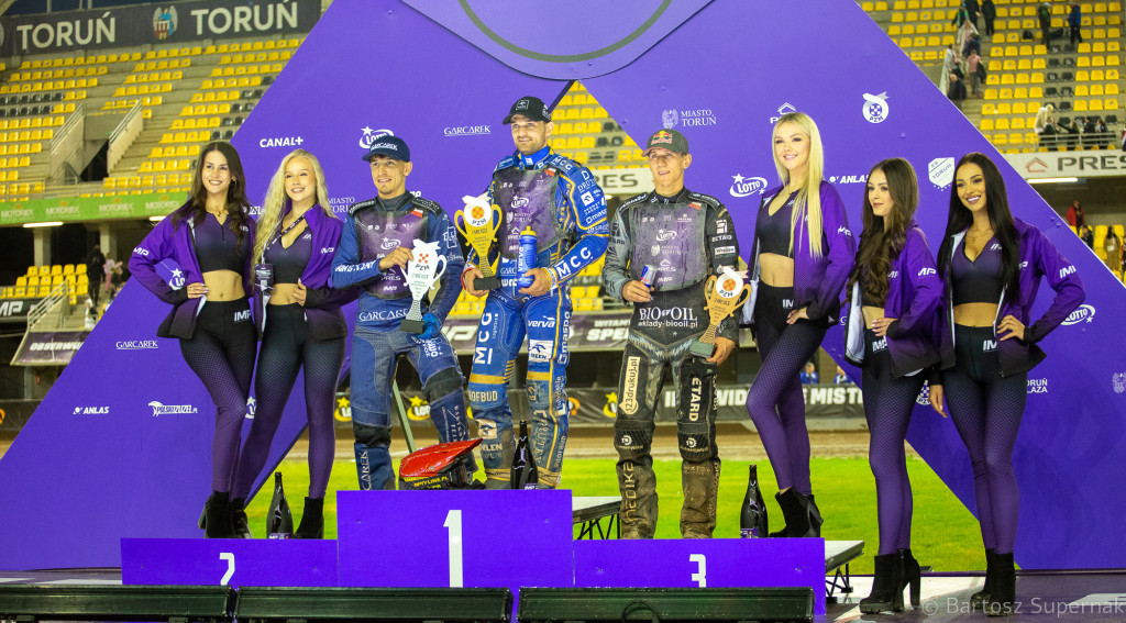 Gwiazdy polskiego żużla na Motoarenie. Galeria z IMP w Toruniu