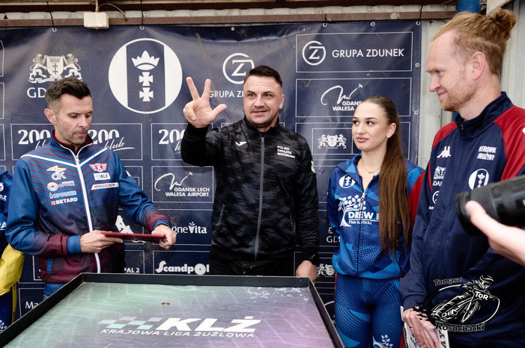 Sensacja w Gdańsku! Kolejarz ograł Wybrzeże [GALERIA