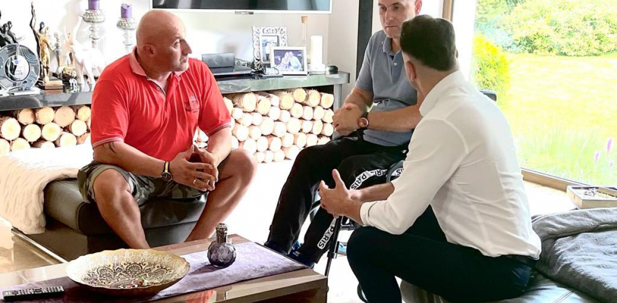 Mają pomysł i projekt. Marcin Najman połączył siły z ikoną żużla