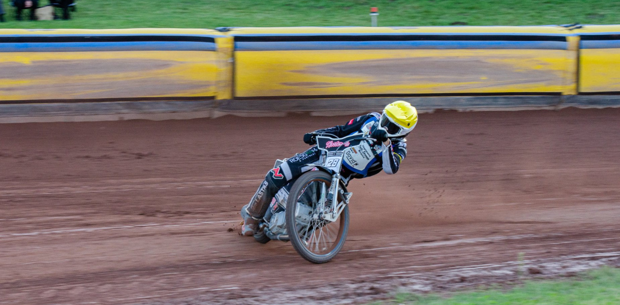 Matias Nielsen. Przeskakuje na raz dwie ligi wyżej