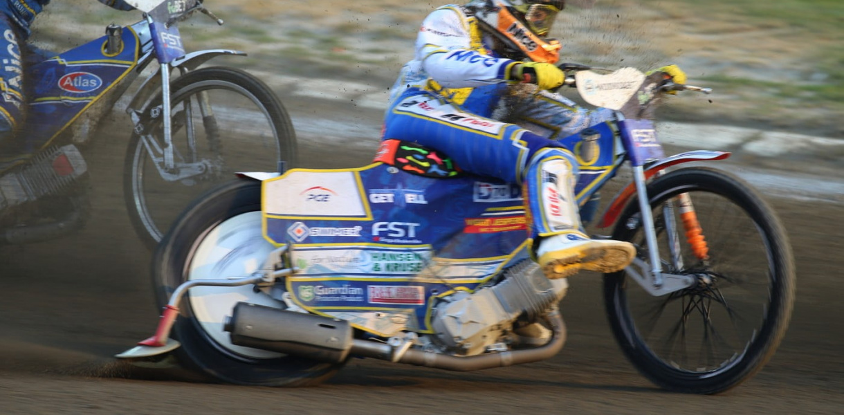 Niels K. Iversen. Ktoś wrzucił gąbki do baku jego motocykla