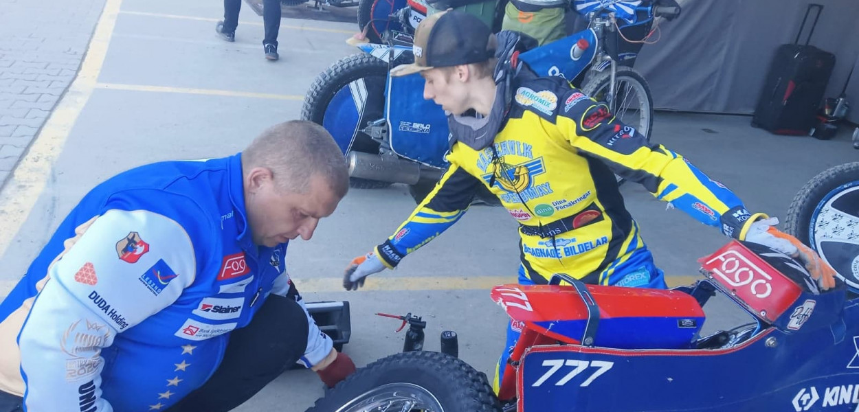 Wiemy, ile macierzysty klub chce od Unii Leszno za młodego zawodnika