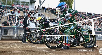Niesforny Pedersen w ,,roli głównej”-37433