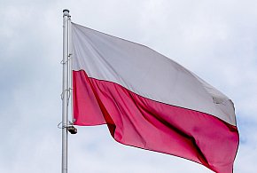 Godło i flaga mogą wyglądać inaczej. Ruszyły prace nad symbolami państwowymi-39072