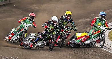 Deszcz rozstrzygnął mecz w Pile. Polonia lepsza od ROW-u