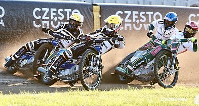 Lwy rozjechane przez Motor